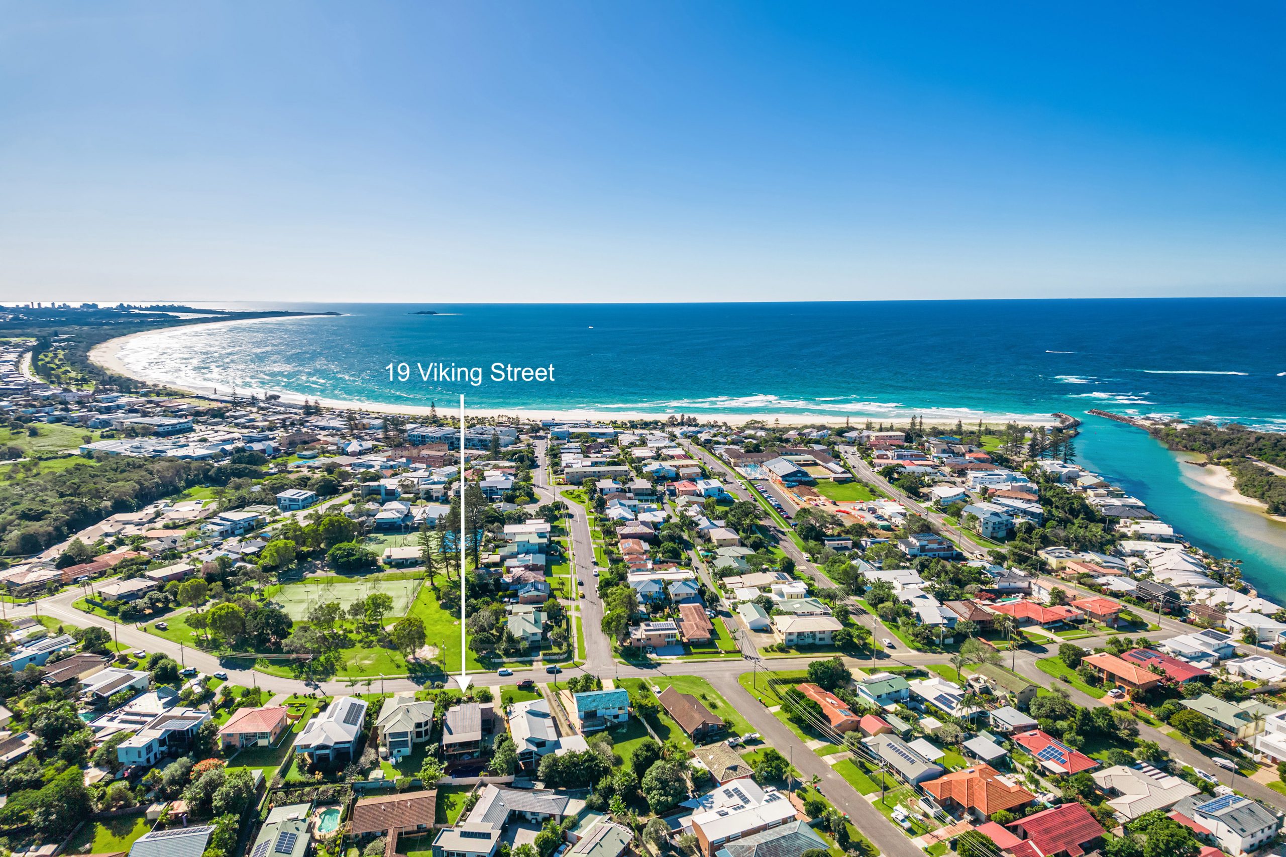 Kingscliff Hill Haven with Ocean Views